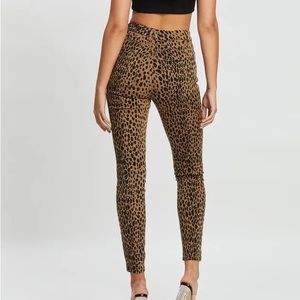 Good American - Leopard Print Good Waist Skinny Jeans